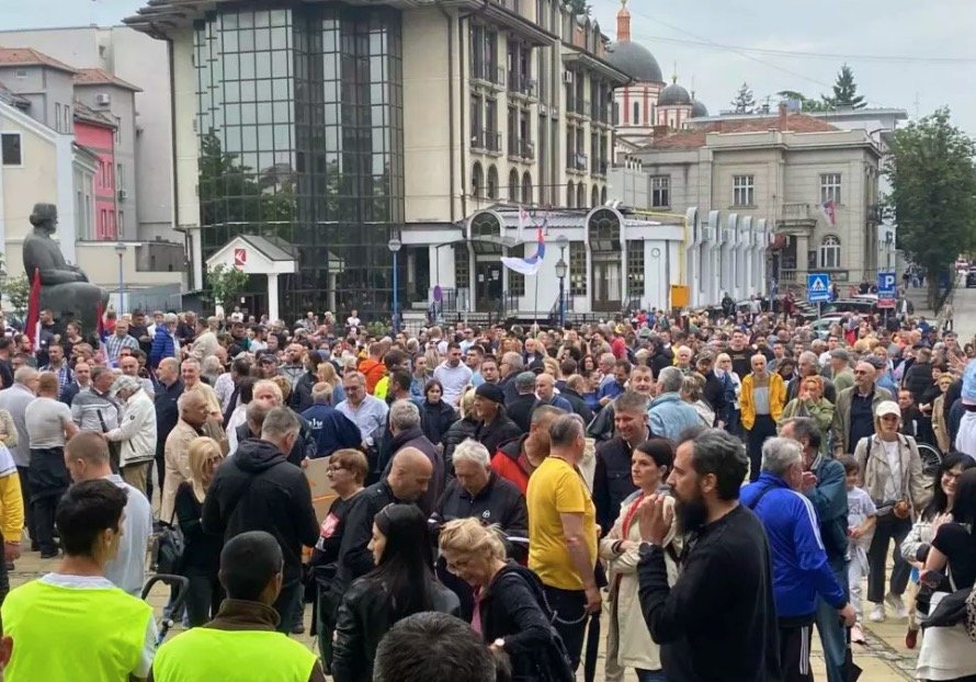 Protesti i blokade danas u deset gradova Protest gimnazija