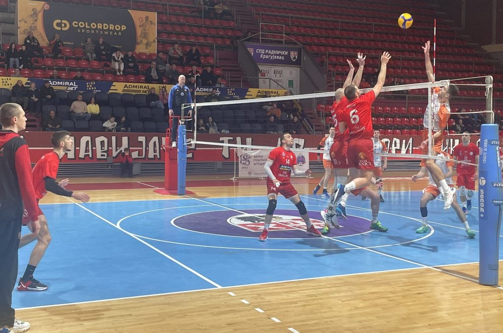 Radnički odličan na startu plejofa Ok Radnički (2) (5)