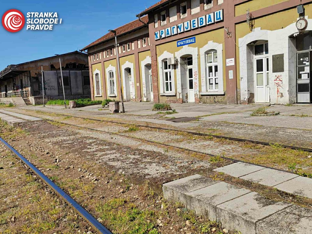 Jekić: Železnička stanica i pruga zaglavljeni u vremenu