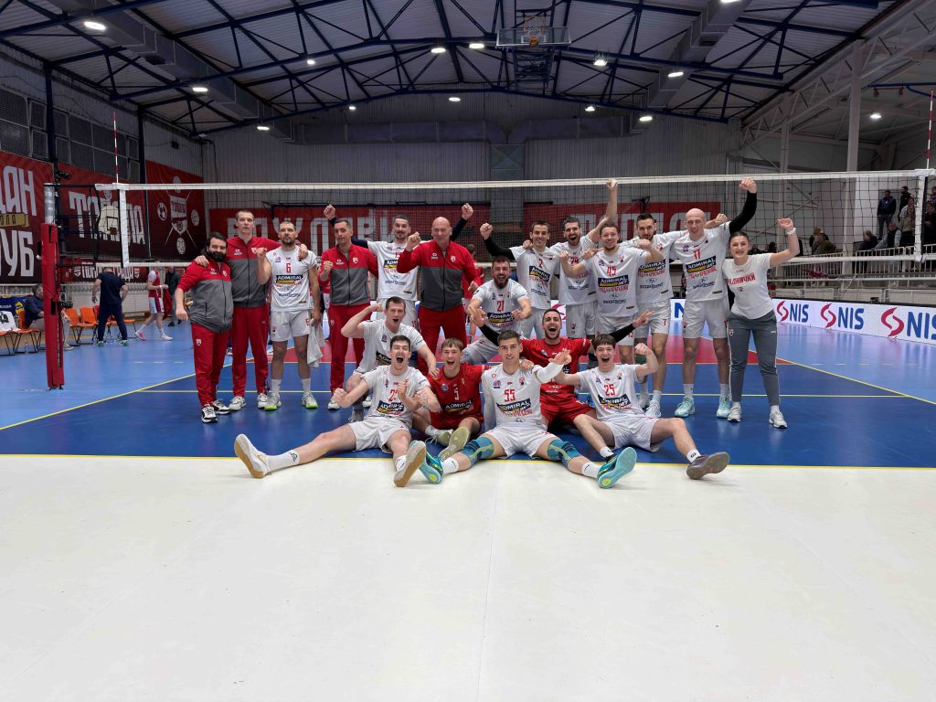 Odbojkaši Radničkog u finalu plej-ofa! Ok radnicki polufinale po 3